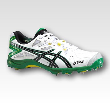 asics cricket shoes size 9